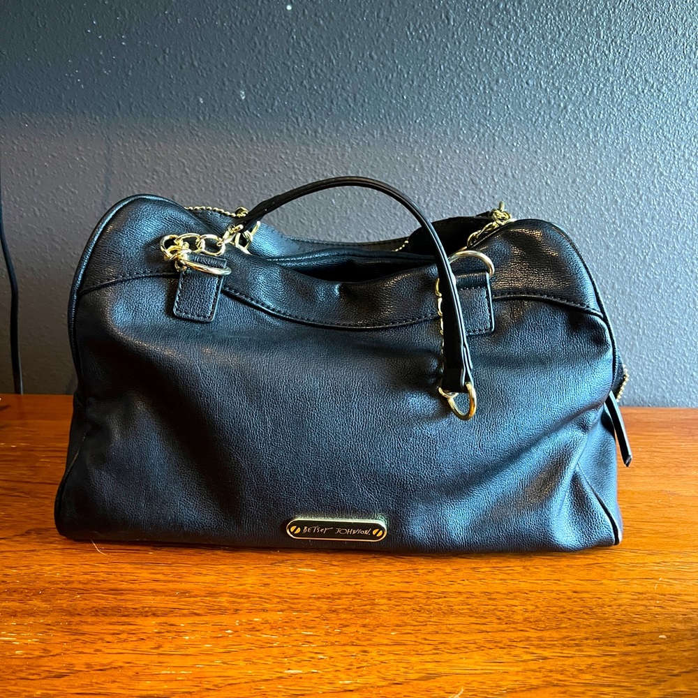 Black and Gold purse (Brand New )